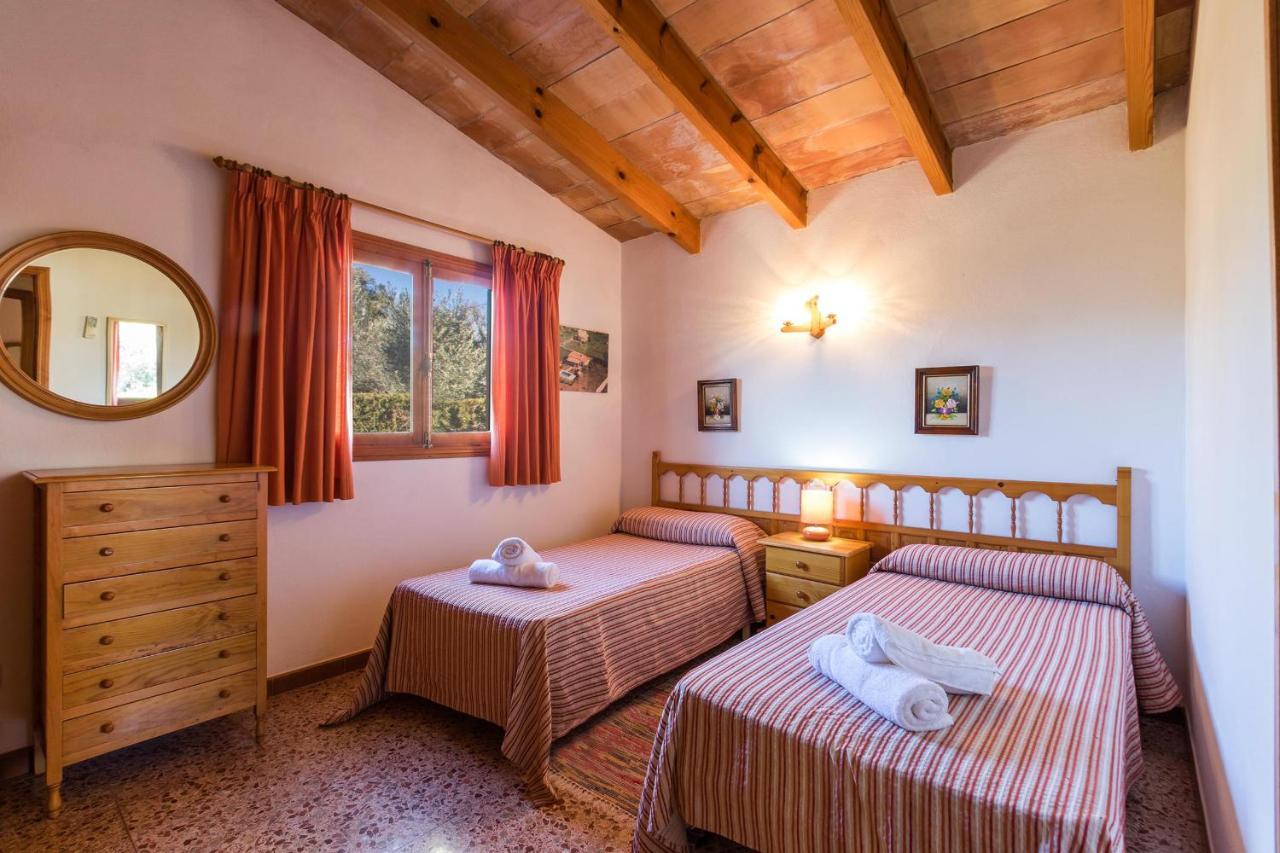 Villa Moreno *